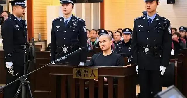 2018年，張扣扣向王家復仇，唯獨不殺王自新妻子：她有不死的理由