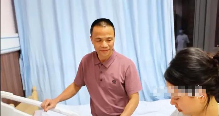 “最年輕叔叔”火了，53歲的爸48歲的媽，姐28歲，侄子3歲
