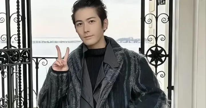陳學冬消失2年首曬照！頭髮花白麪容憔悴，車禍後遺症如此嚴重？