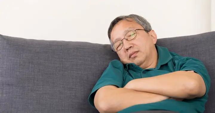 午睡可能影響壽命！再三提醒：過了55歲，午睡“三不要”得牢記