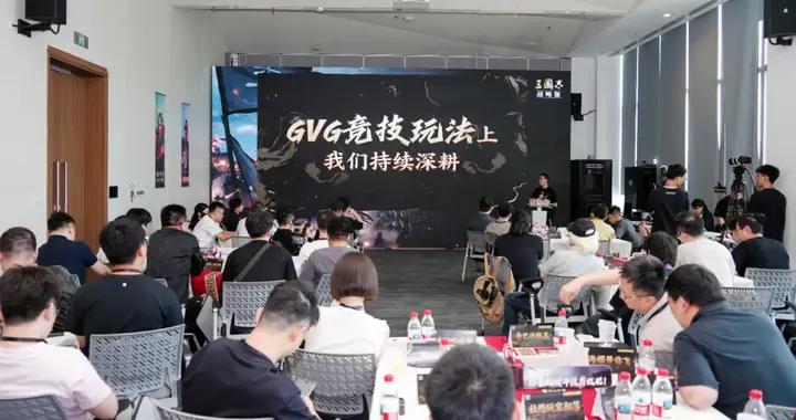 這個擠破頭的賽道發展到今天，是該有人帶頭“迴歸本質”了