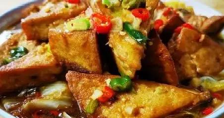 夏天，少喫雞鴨魚肉多喫它，蛋白質含量極高，營養又解饞，太香了