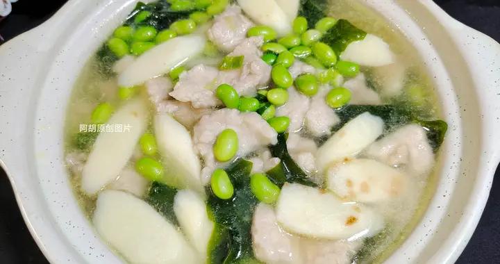 多種食材一鍋鮮，適合夏天喫的湯菜！清爽不油膩、每一口都是鮮美