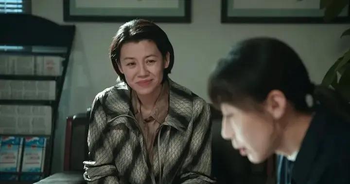 演員劉琳：被名導拋棄後，34歲下嫁窮小子，39歲高齡生子