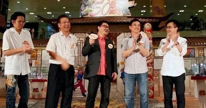 港漫不爲人知的故事，雄霸有原型，真身爲港漫教父？