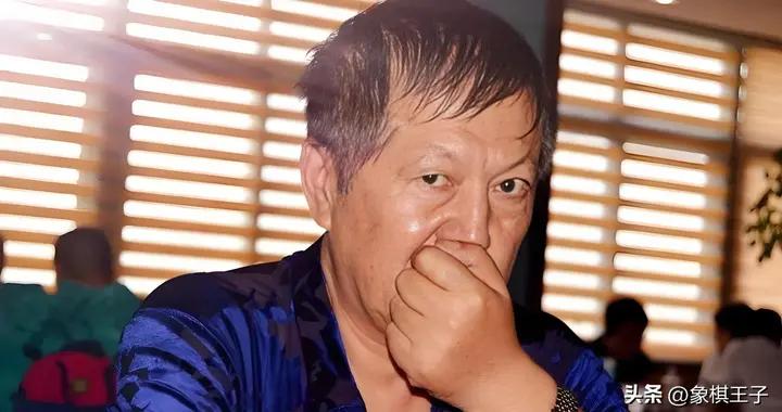 從廁所裏走出的象棋頂尖高手 50歲才晉升特大 如今70多還在征戰棋壇