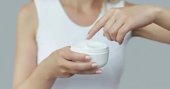 油性皮膚不用保溼？