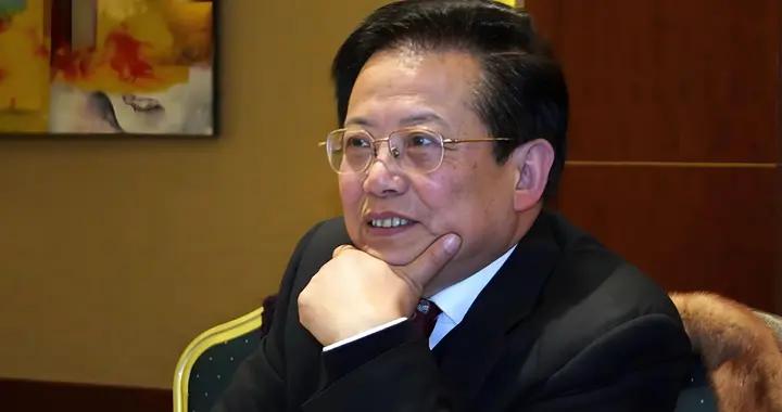 他是象棋最傳奇棋手 十連霸 十四冠王 巔峯期跨越四十年 創立多個佈局