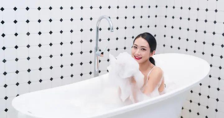 早上洗澡像開盲盒？有人提神有人坑，你的體質適合嗎