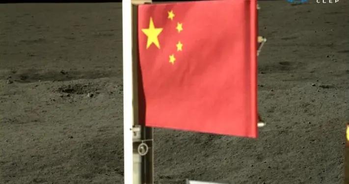 爲了考驗要去外太空的相機，我們造了一個“宇宙環境模擬器”！