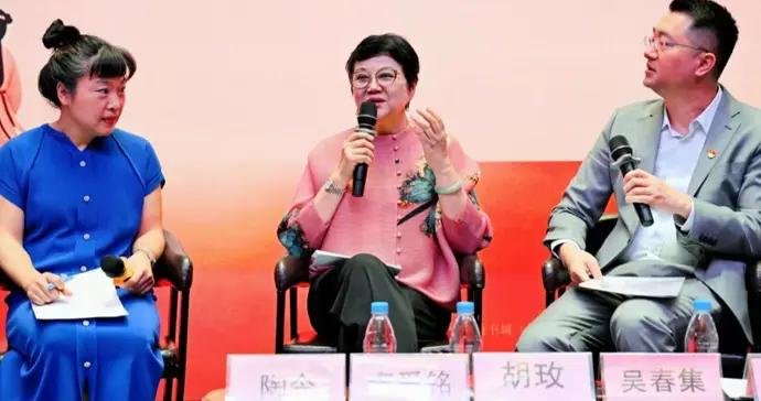 上海開放大學推出“胡玫影視班”，頂尖導師領航、推動影視行業發展