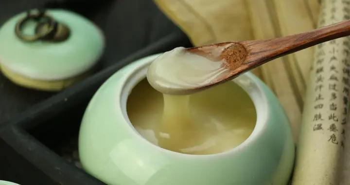 熬豬油祕籍：牢記 “加三寶”，熬出白淨香濃好豬油