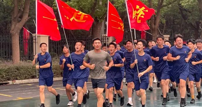 18歲畢業年薪可達15-18萬，上海首個培養消防員專業迎來首屆畢業生