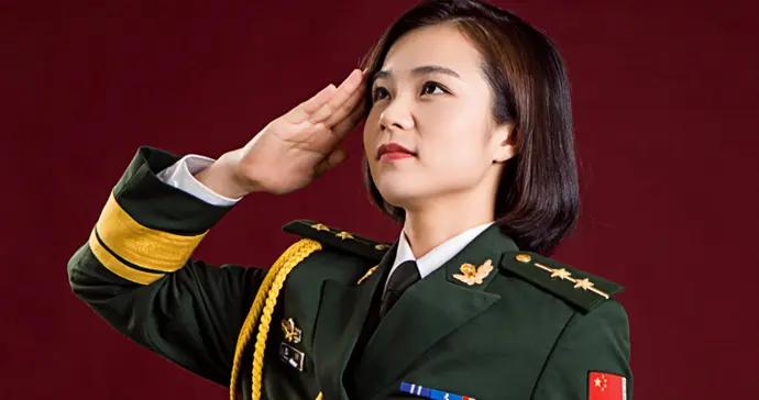 從軍營到國門，老兵換裝不換心