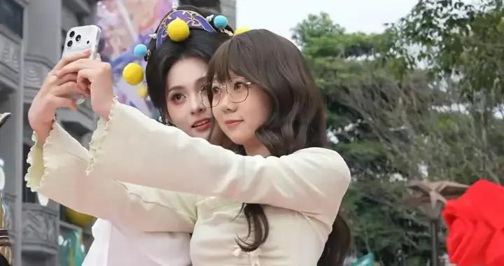 廣州地標景點，被遊戲玩家“包場”了