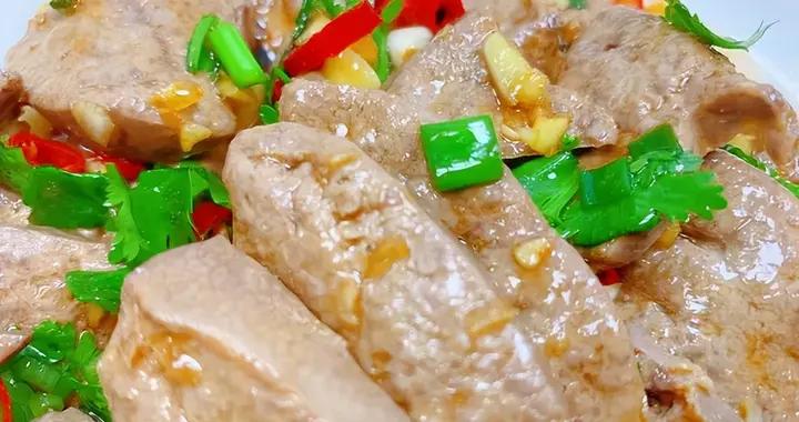 這個東西是個寶,常喫清肝明目還補血,10塊錢拌一大盤,太香了!