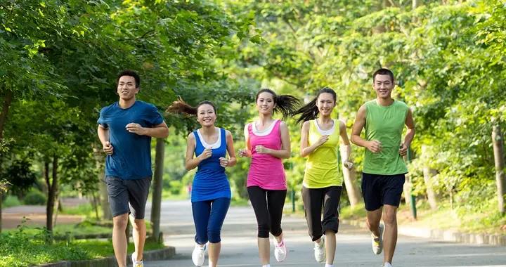 “能聊天的跑步”：談超慢跑的魅力與價值