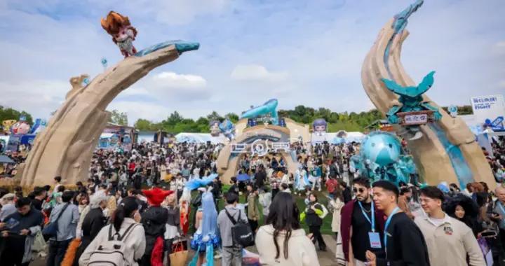 《王者榮耀世界》講了個能讓王者玩家歡喜的故事