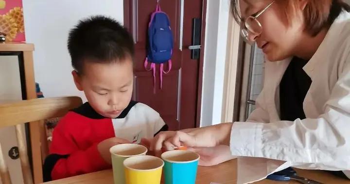 “新型家庭作業”層出不窮，老師想得美，家長頭疼，孩子互相攀比