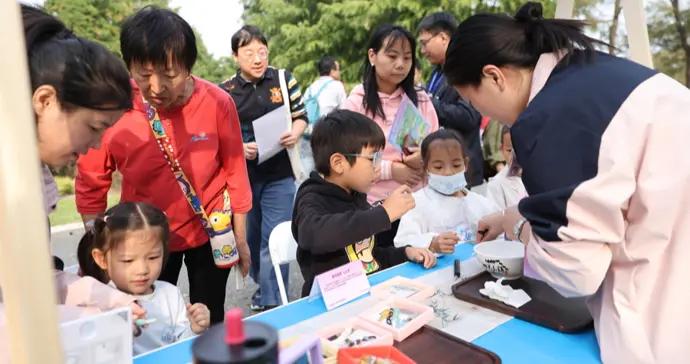 245場活動打破年齡邊界，學玩相融中感受科技魅力