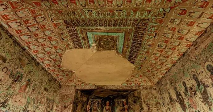 莫高窟“搬”到上海，數字化技術再現大美敦煌