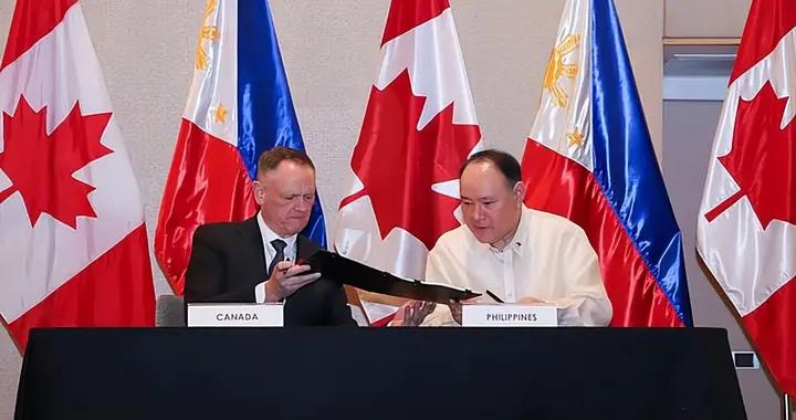 菲律賓防長拒絕與中國對話，與五國簽署軍事互助條約爲其壯膽？