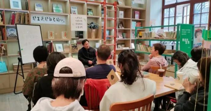 出家和還俗，到底哪一個是正常的軌道？