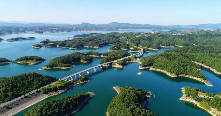 中國在地下挖出第二條長江，惠及1.7億人的超級工程有多牛！