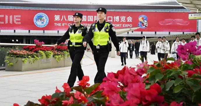 “智慧安保”全力保障進博會期間周邊安全有序、通行高效