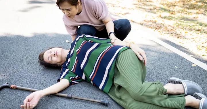 研究發現:不容易腦梗的老人,大多都有這5個共性,你佔了幾個?