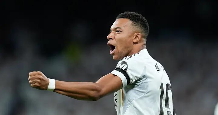 皇馬第5次西甲賽季前11場取得10勝，此前4次最終2次奪冠