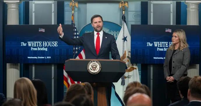 萬斯要讓印度裔妻子改信基督教，美國印度裔社羣被激怒