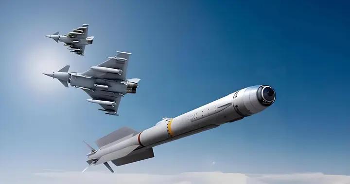 中國千公里空空彈引打掉預警機只需一發，技術瓶頸究竟在哪？