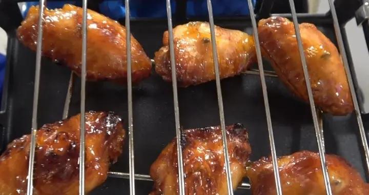 中國在太空烤雞翅，外國人饞哭了：給國際空間站扔根骨頭吧