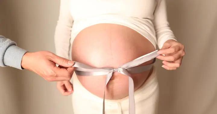 卵巢衰退後還有機會嗎？五十歲自然懷孕的科學解讀與健康指南