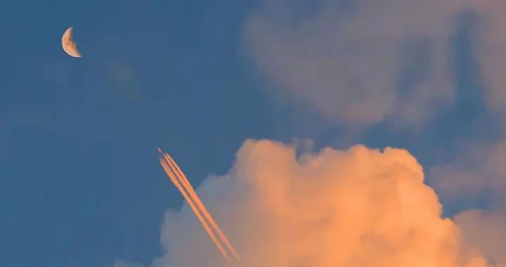 情感散文：遇見對的人時，最好的感覺，是這樣，很奇妙