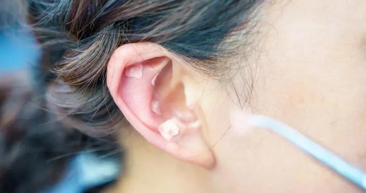 打耳洞後碰水指南：從禁止到允許，一步步教你正確護理