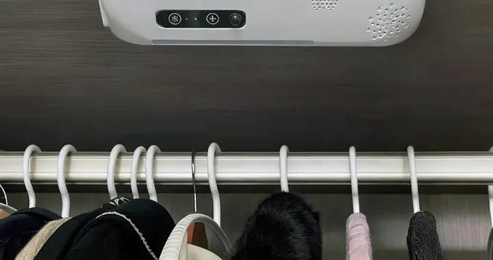 回家脫下衣服放在哪裏？別再扔沙發上了，學學年輕人，乾淨又高級