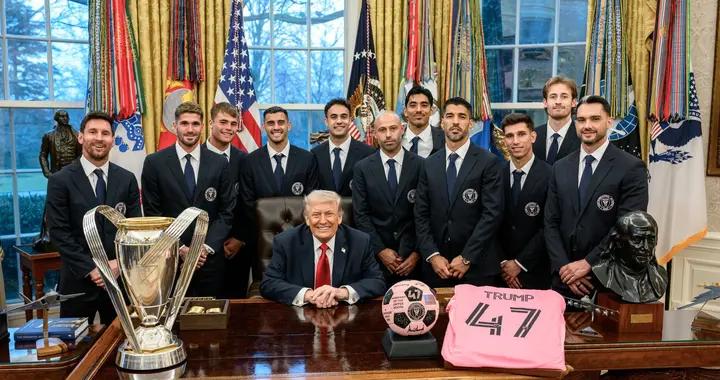 美媒：邁阿密國際老闆向特朗普贈送印號球衣與限量手錶