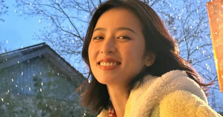 周雨彤中東度假失聯！賬號停更，工作室沉默，粉絲着急，後續來了