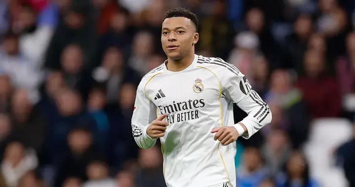 皇馬官方：法國專家確診姆巴佩左膝扭傷，球員將繼續保守治療