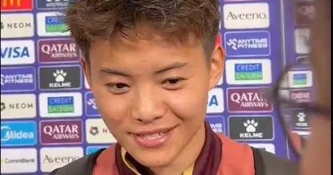 王霜：進球后掩面是被自己蠢哭了，浪費三個機會