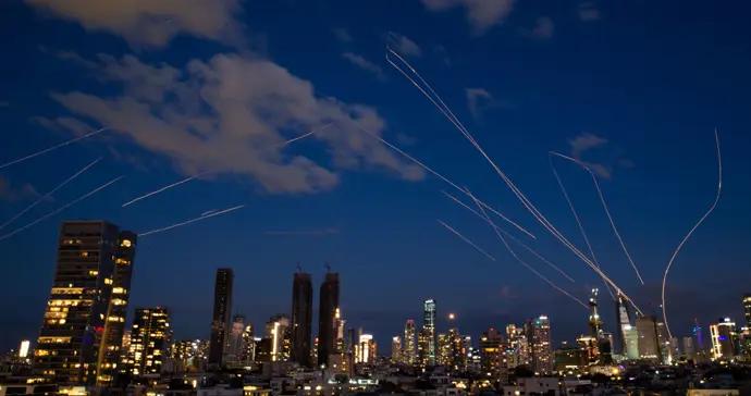 美以聯合打擊伊朗丨伊朗首日超千人死傷，美以預計打擊將持續數日