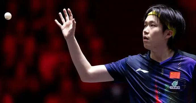 WTT新加坡大滿貫｜共情對手傷情，王楚欽隻身進男單四強，女單四強國乒三席