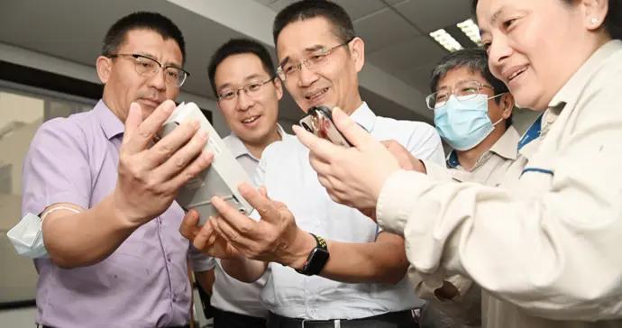 迎全國兩會｜阮前途委員：讓尖端電網技術突破“成本關”