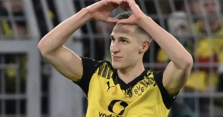 進球后比心，馬特烏斯：這至少說明施洛特貝克很喜歡在這踢球