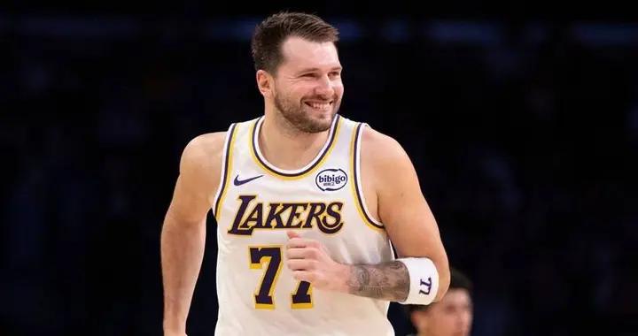 東契奇：滑倒後三分是我故意設計的；外界的雜音我儘量不理會