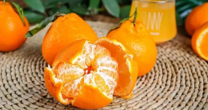 它被譽爲“最善良”的春天水果，一口爆汁！喫起來真的讓人更快樂