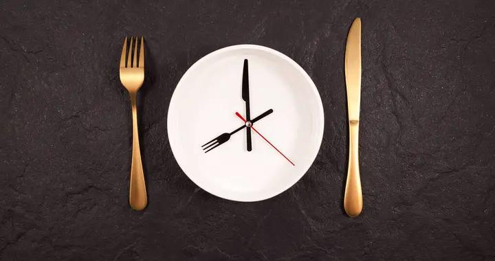 睡前3小時不喫東西，心血管、代謝都變好了