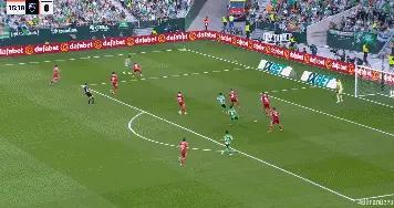 半場：貝蒂斯1-0塞維利亞，安東尼倒鉤破門技驚四座